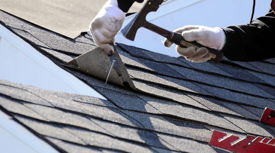 Expert flood damage restoration services in New Hartford, IA